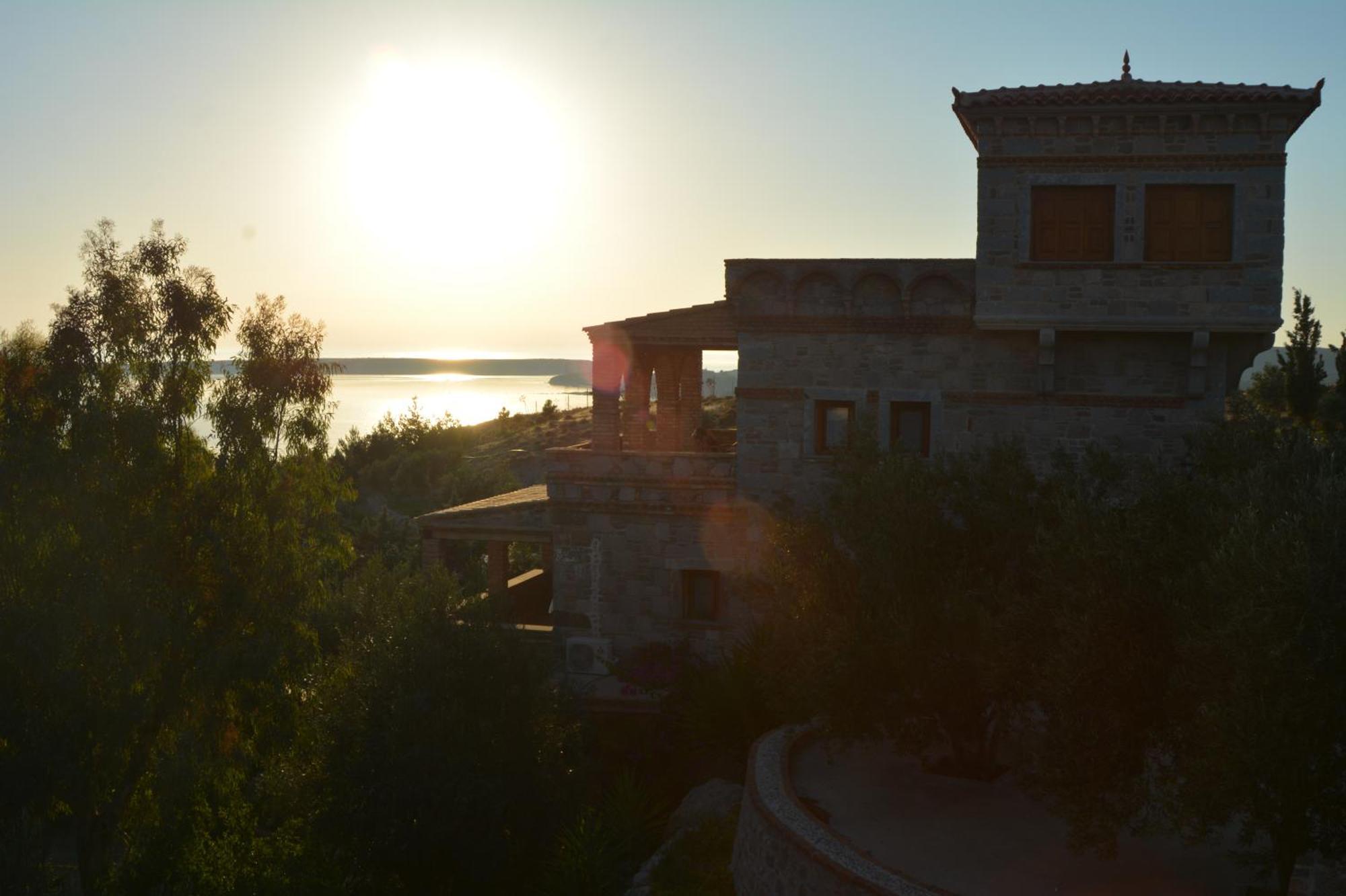 Lesvos Tower House Komninos Sígrion المظهر الخارجي الصورة